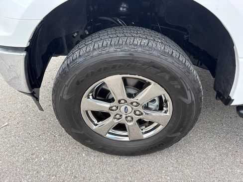 Used 2020 Ford F150 XLT w/ Equipment Group 301A Mid AWD/4WD image 10