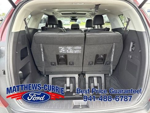 Used 2025 Kia Carnival SX FWD image 14