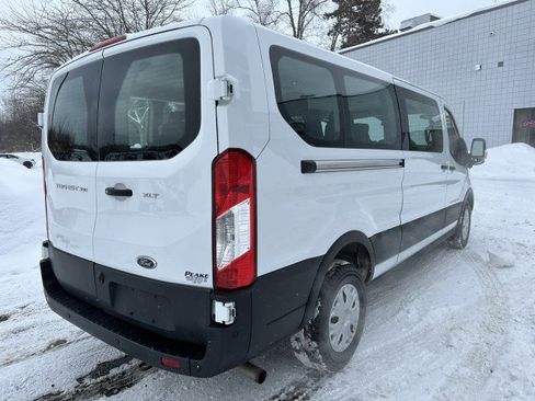 Used 2023 Ford Transit 350 XLT image 6