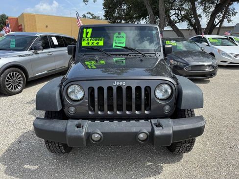 Used 2017 Jeep Wrangler Unlimited Sport w/ Connectivity Group AWD/4WD image 2