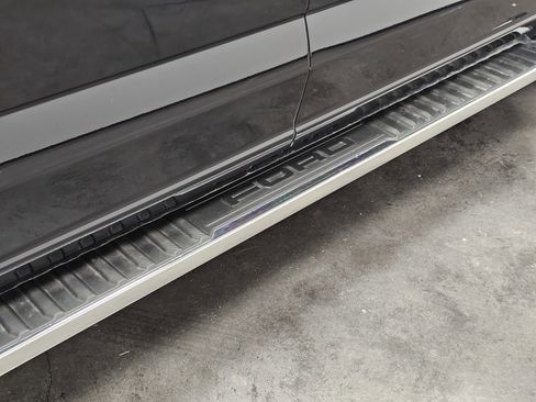 Used 2023 Ford F150 XLT w/ XTR Package image 10