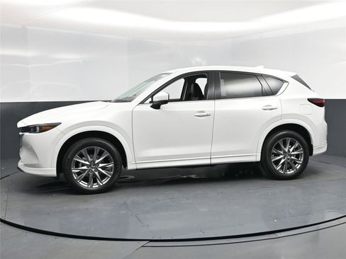 New 2025 MAZDA CX-5 AWD 2.5 S w/ Premium Plus Pkg image 3