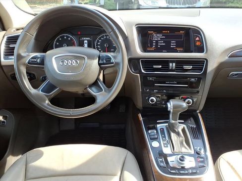 Used 2017 Audi Q5 2.0T Premium image 13