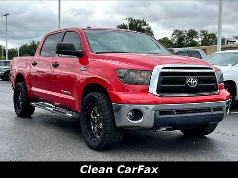 Used 2013 Toyota Tundra 2WD CrewMax w/ SR5 Pkg image 3