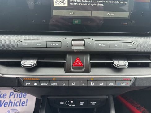 New 2025 Kia K4 LXS image 33