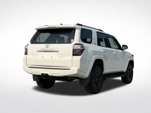 Used 2024 Toyota 4Runner SR5 Premium AWD/4WD image 16