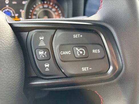 Used 2024 Jeep Wrangler Unlimited Rubicon image 23