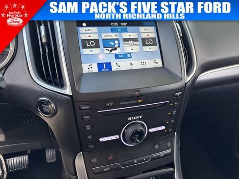 Used 2016 Ford Edge Titanium w/ Equipment Group 302A FWD image 28