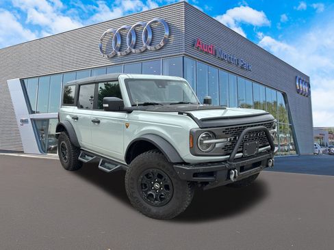 Used 2022 Ford Bronco Badlands AWD/4WD image 1