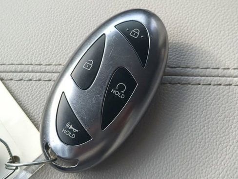 Used 2025 Hyundai Tucson SE FWD image 26
