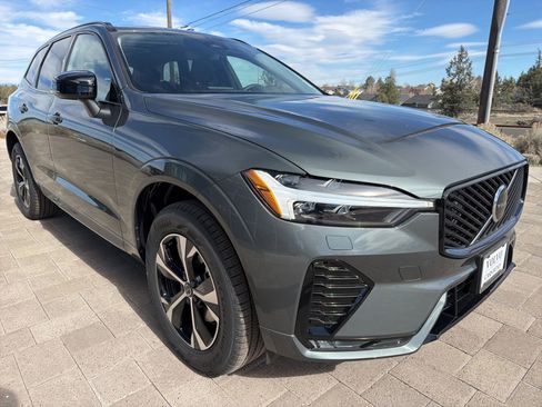 New 2026 Volvo XC60 B5 Core w/ Protection Package Premier image 1