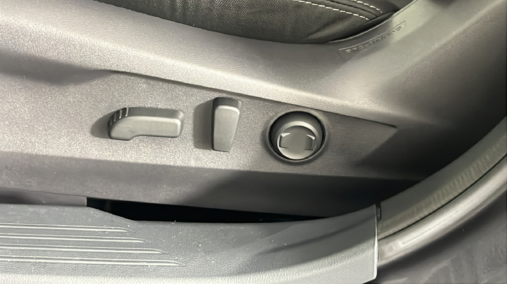 Used 2025 Subaru Legacy Premium AWD/4WD image 33