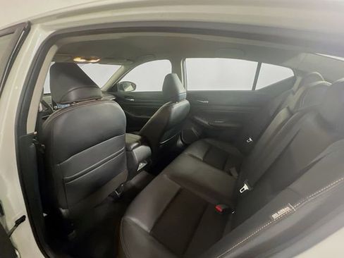 Used 2021 Nissan Altima 2.5 SR image 19