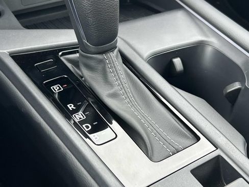 New 2026 Nissan Sentra SV w/ SV Convenience Package FWD image 30