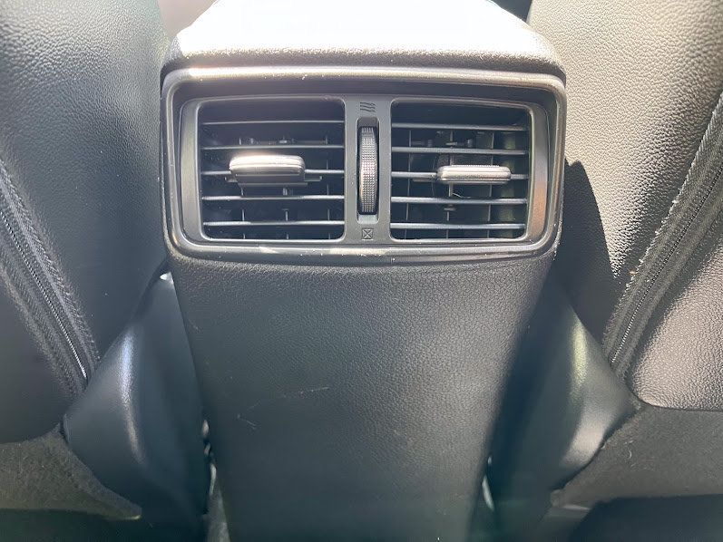 Used 2019 Nissan Rogue SL w/ Premium Package AWD/4WD image 40