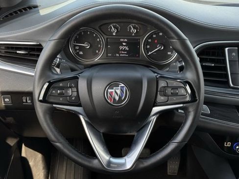 Used 2022 Buick Enclave Essence FWD image 13
