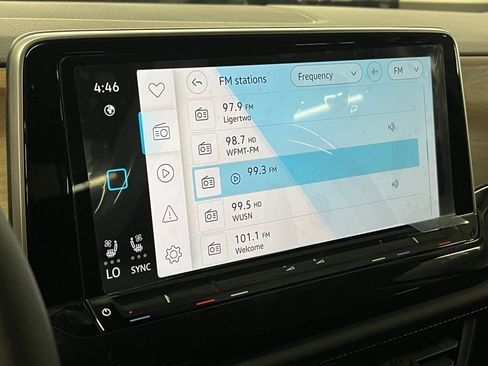 New 2025 Volkswagen Atlas SE image 28