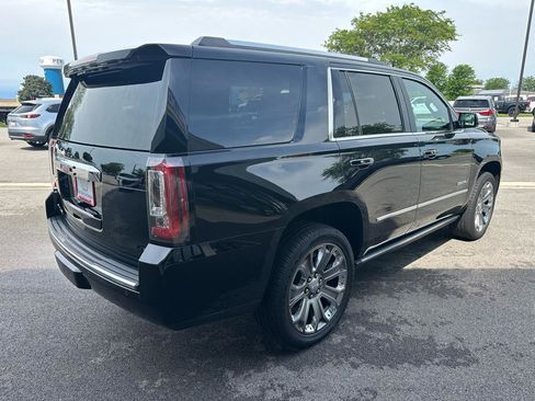 Used 2016 GMC Yukon Denali w/ Open Road Package AWD/4WD image 7
