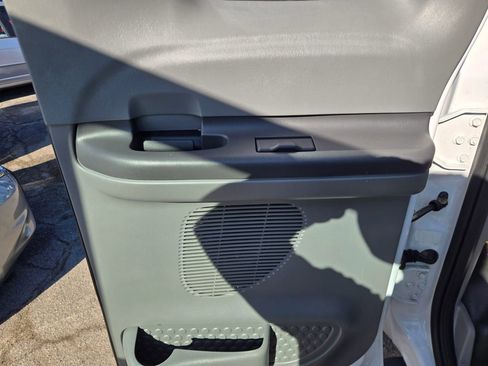 Used 2003 Ford F350 XL image 16