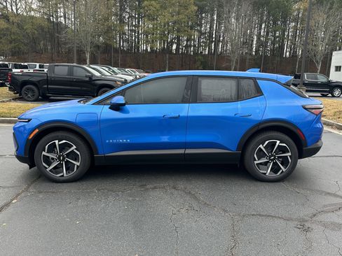 New 2026 Chevrolet Equinox EV LT image 8