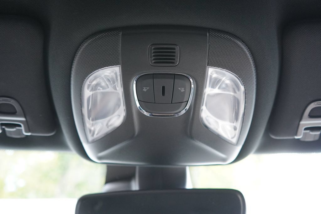 Used 2024 Jeep Compass Limited AWD/4WD image 25