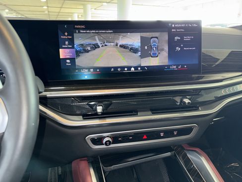 Certified 2025 BMW X6 xDrive40i image 27