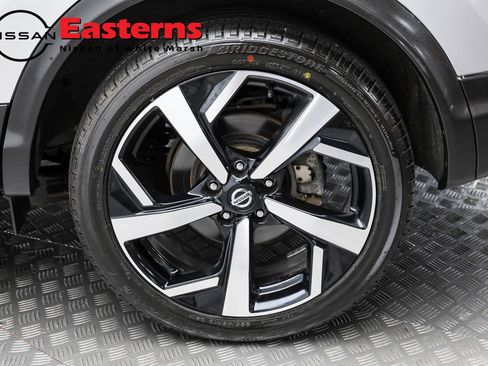 Used 2022 Nissan Rogue Sport SL w/ Premium Package AWD/4WD image 8