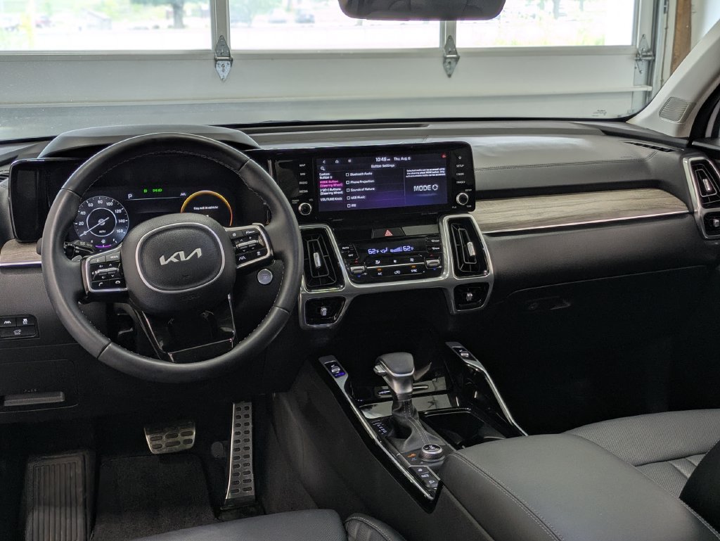 Used 2023 Kia Sorento SX Prestige AWD/4WD image 9