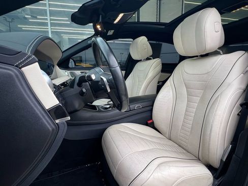 Used 2018 Mercedes-Benz S 560 Sedan image 17