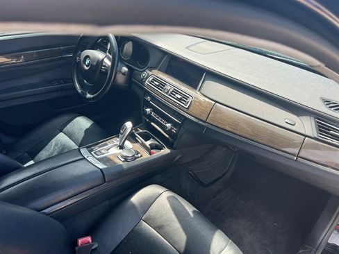 Used 2015 BMW 740i RWD image 12