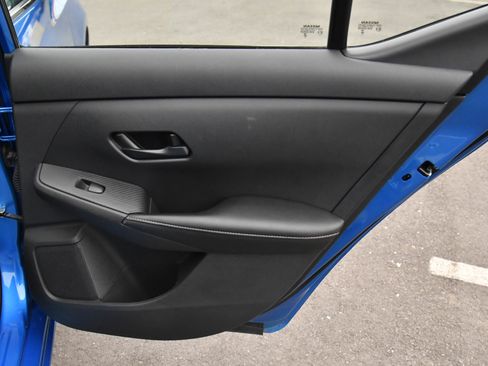 Used 2024 Nissan Sentra SV image 36