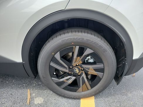 New 2026 Toyota C-HR image 31