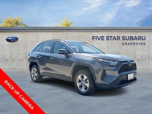 Used 2025 Toyota RAV4 XLE FWD image 1
