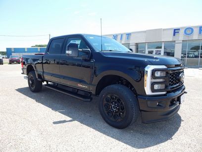 New 2025 Ford F250 Lariat w/ Lariat Ultimate Package