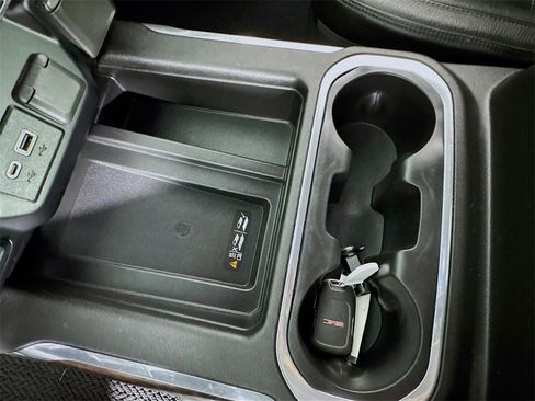 Used 2020 GMC Sierra 3500 Denali w/ Denali Ultimate Package image 22