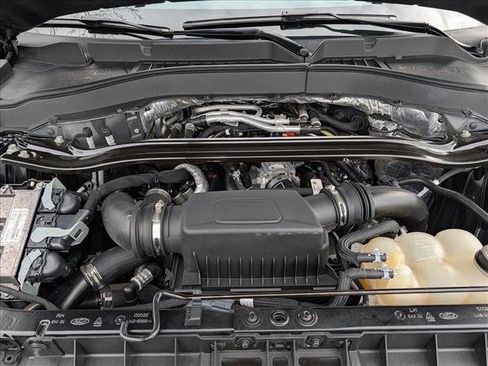 Used 2020 Ford Explorer ST w/ Premium Technology Package image 9