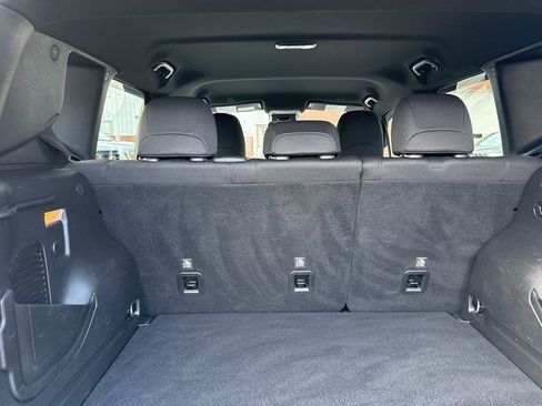 Used 2021 Jeep Renegade Latitude image 10