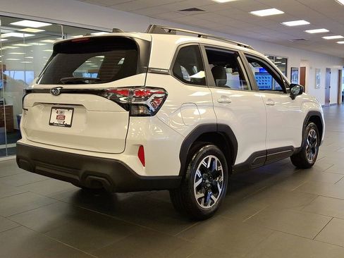 Certified 2025 Subaru Forester w/ Convenience Package #1 image 9