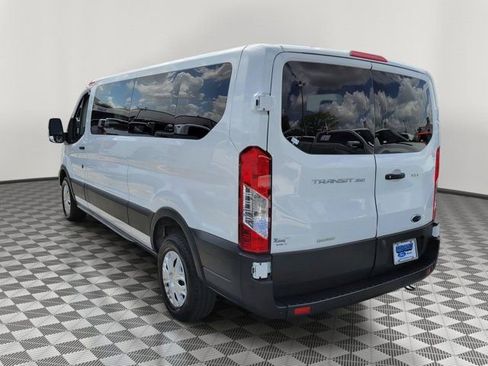 Certified 2023 Ford Transit 350 XLT RWD image 4