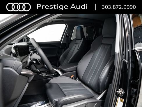 Used 2025 Audi Q5 Premium Plus w/ Premium Plus AWD/4WD image 5