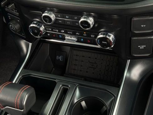 Used 2024 Ford F150 Raptor image 34