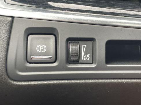 Used 2024 Cadillac XT5 Premium Luxury AWD/4WD image 30