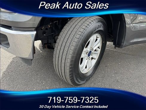 Used 2016 Ford F150 XLT w/ Trailer Tow Package image 10