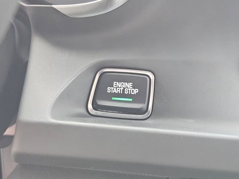 Used 2022 Chevrolet Camaro LT w/ RS Package image 15