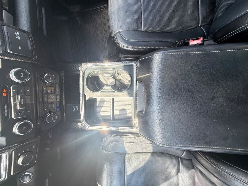 Used 2018 Ford F250 Lariat w/ Lariat Ultimate Package AWD/4WD image 26