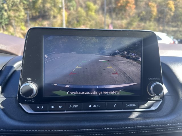 Used 2023 Nissan Rogue SV AWD/4WD image 33