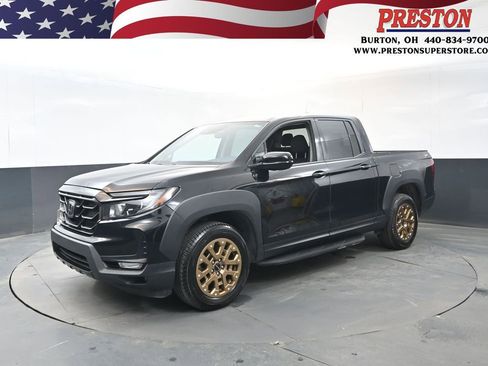 Used 2021 Honda Ridgeline Sport image 1