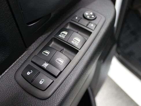 Used 2023 RAM 1500 Tradesman w/ Chrome Plus Package AWD/4WD image 14