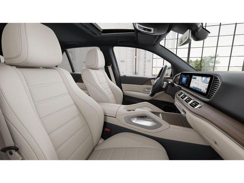 New 2026 Mercedes-Benz GLE 580 4MATIC image 4