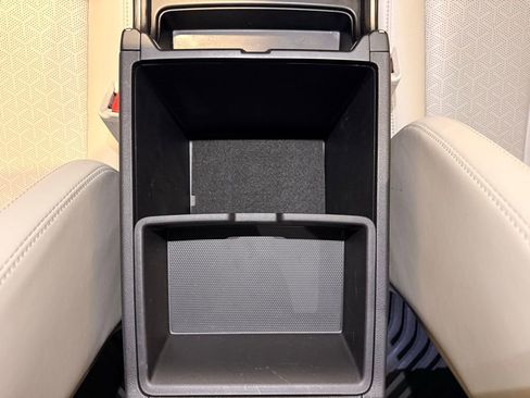 Used 2023 Kia Sorento X-Line EX image 28